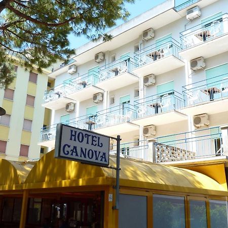 Hotel Canova Лидо ди Йезоло Екстериор снимка