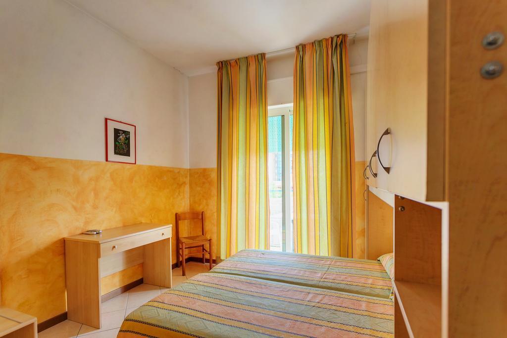 Hotel Canova Лидо ди Йезоло Стая снимка